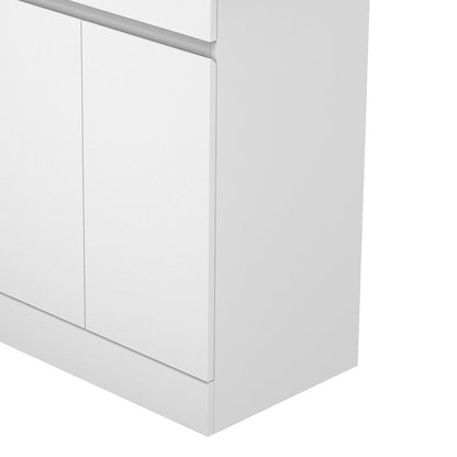 Elegant-yet-simple-handles